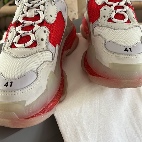 Balenciaga Triple S - Picture 6 of 7